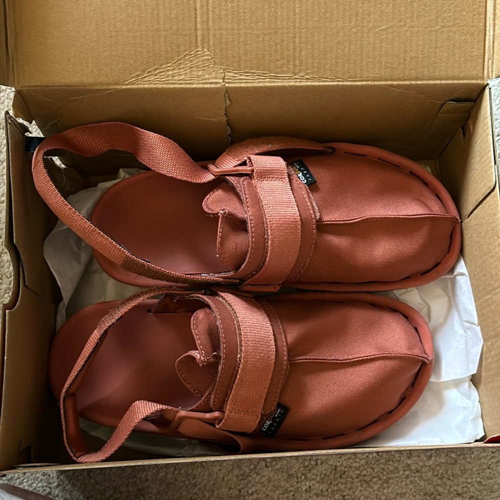 Reebok Slides - image 1